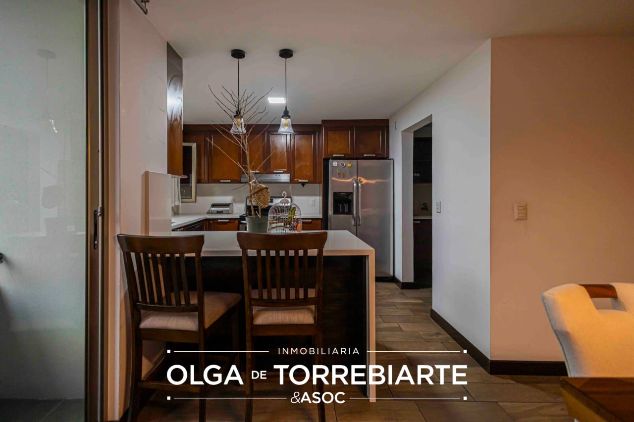 Apartamento en Verona, Zona 10 — foto 4 de 11