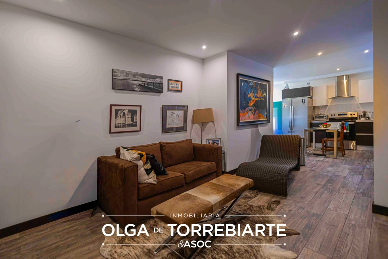Apartamento en Enalto, Zona 16 — foto 2 de 10