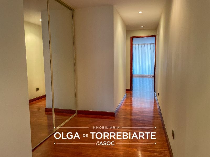 Apartamento en Da Vinci Zona 14 — foto 8 de 15