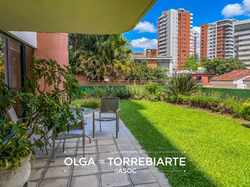 Apartamento en Da Vinci Zona 14 — foto 2 de 15