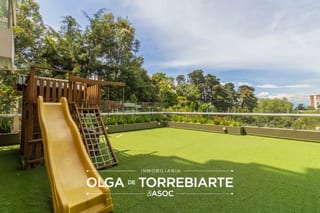 Apartamento con jardin en Tiffany 5ta. Avenida — miniatura 2 de 15