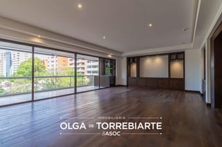 Apartamento con jardin en Tiffany 5ta. Avenida — miniatura 1 de 15