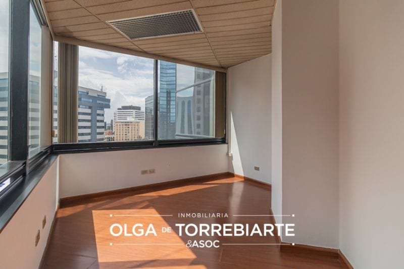 Oficina en Murano Center, zona 10 — foto 4 de 6
