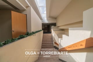 Oficina de 2 niveles en Murano Center, zona 10 — miniatura 10 de 14