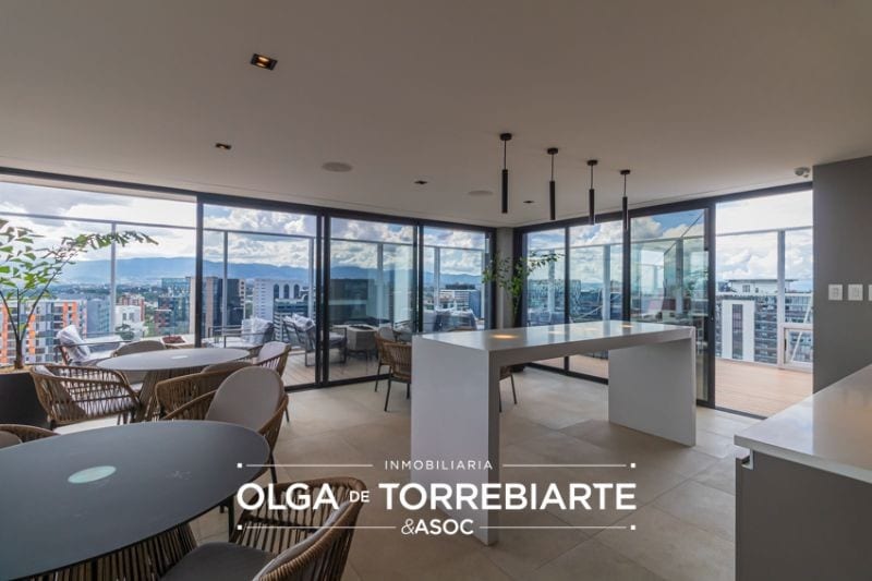 Apartamento para inversión en Vasanta, zona 10 — foto 2 de 17