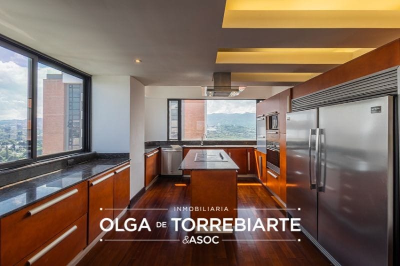 Apartamento en Edificio Premiere Las Americas, zona 14 — foto 7 de 16
