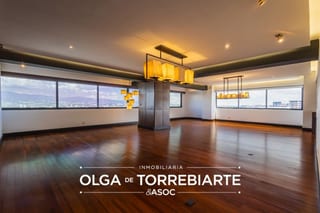 Apartamento en Edificio Premiere Las Americas, zona 14 — miniatura 1 de 16