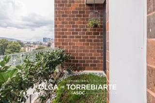 Apartamento en Edificio Laurel, Zona 15 — miniatura 8 de 17