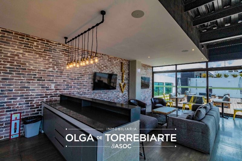 Apartamento en Edificio LIV, zona 15 — foto 8 de 15
