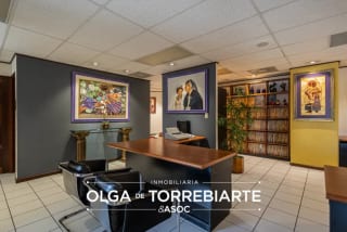 Clínica en Centro Médico, Zona 10 — miniatura 5 de 12