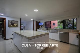 Casa en venta Lomas del Bosque — miniatura 8 de 15