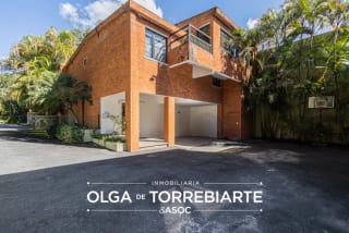 Casa en Condominio Concepción Las Lomas, Zona 16 — miniatura 1 de 15