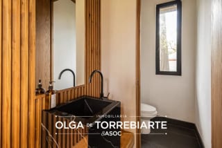 Casa frente al Lago en Amatitlán — miniatura 3 de 16
