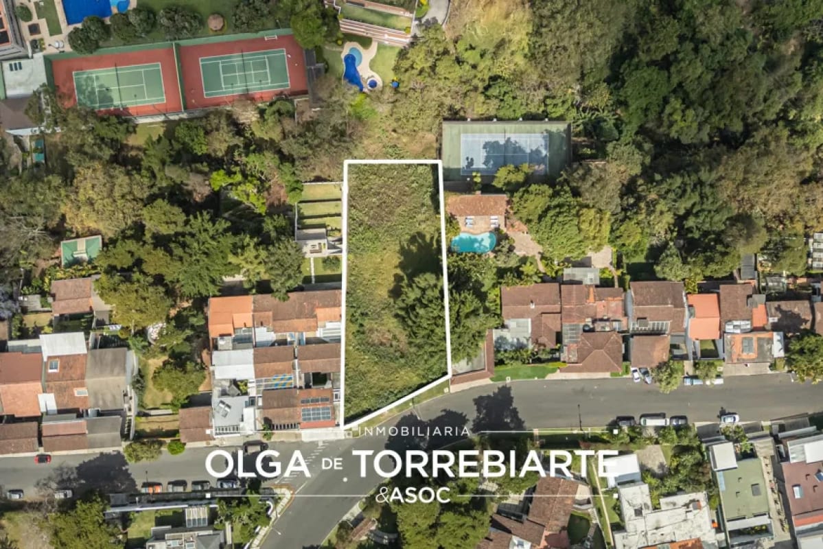 Terreno en La Cañada zona 14 — foto 2 de 3