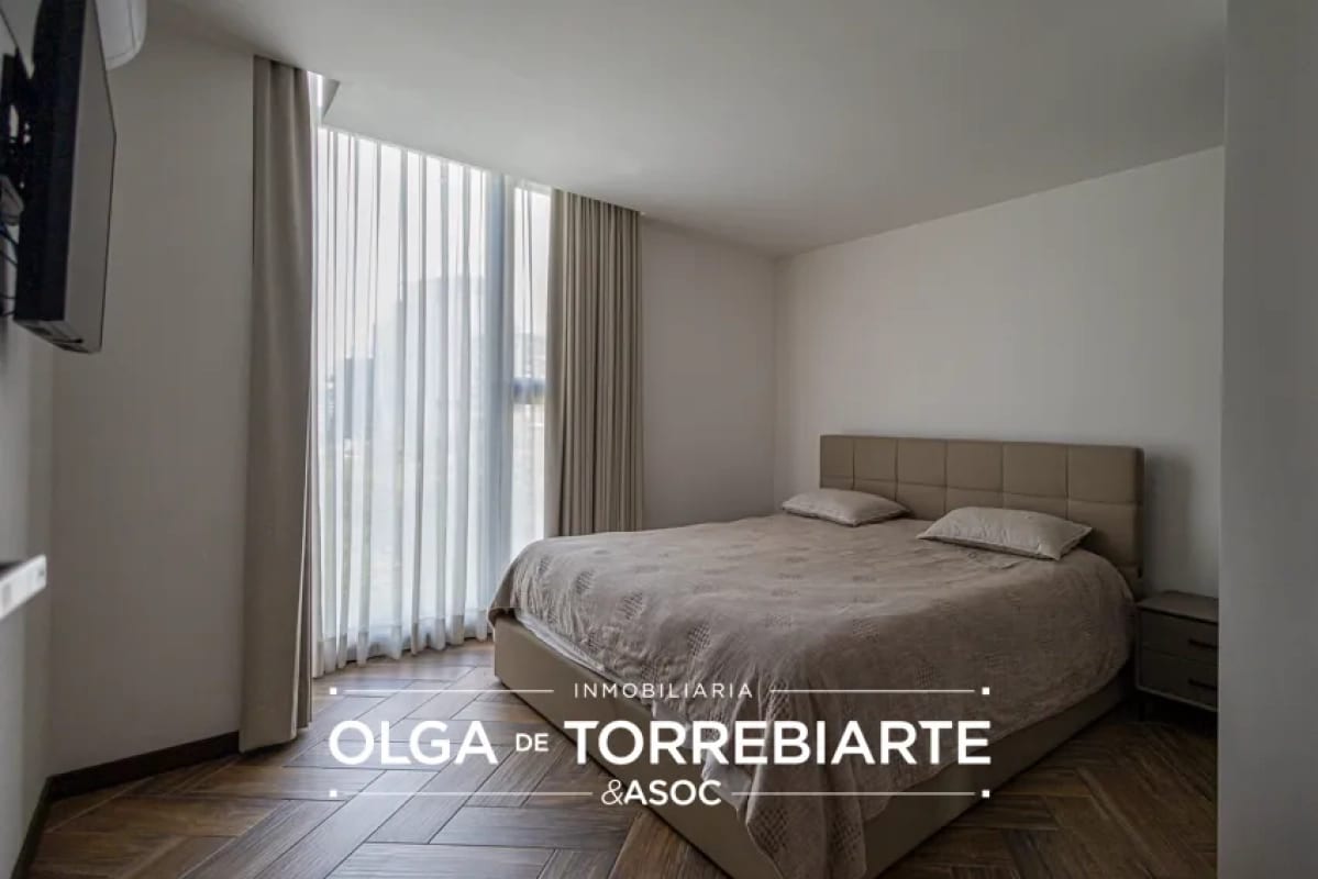 Apartamento amueblado en Naori, Zona 10 — foto 2 de 16
