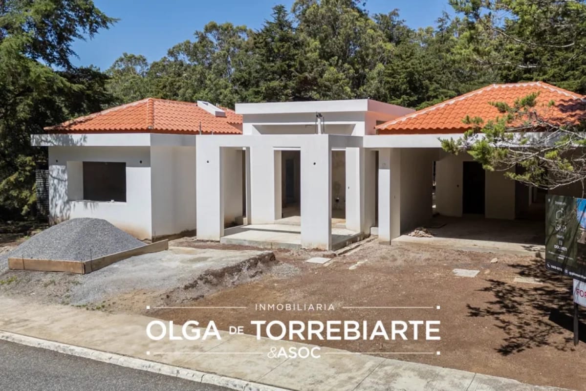 Casa de 1 nivel en Hacienda Nueva — foto 3 de 7