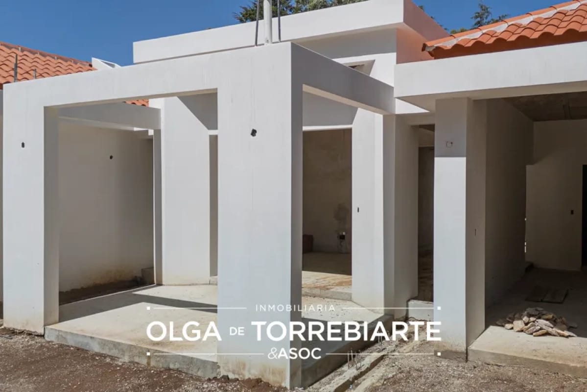 Casa de 1 nivel en Hacienda Nueva — foto 2 de 7