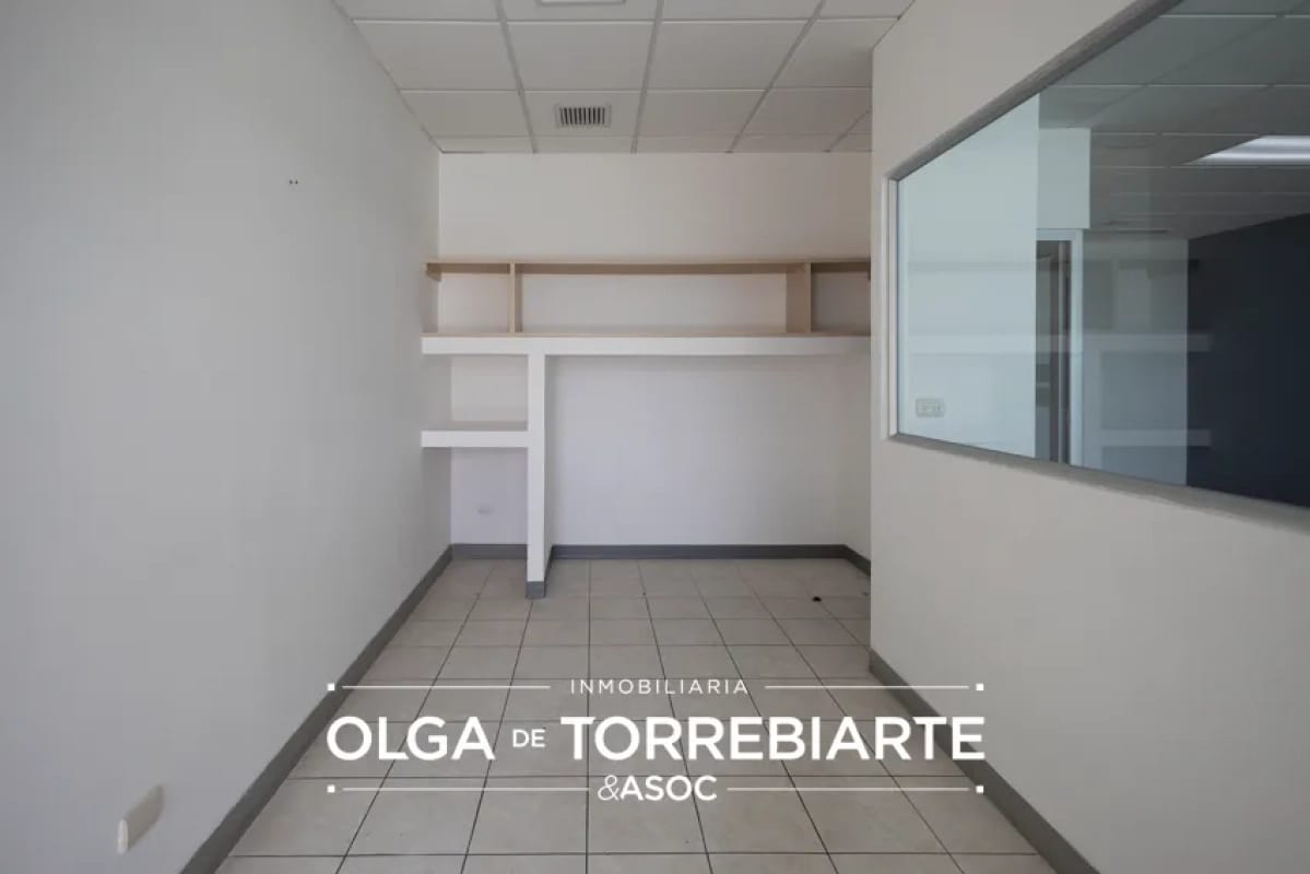 Oficina en Zona Pradera, Zona 10 — foto 4 de 10