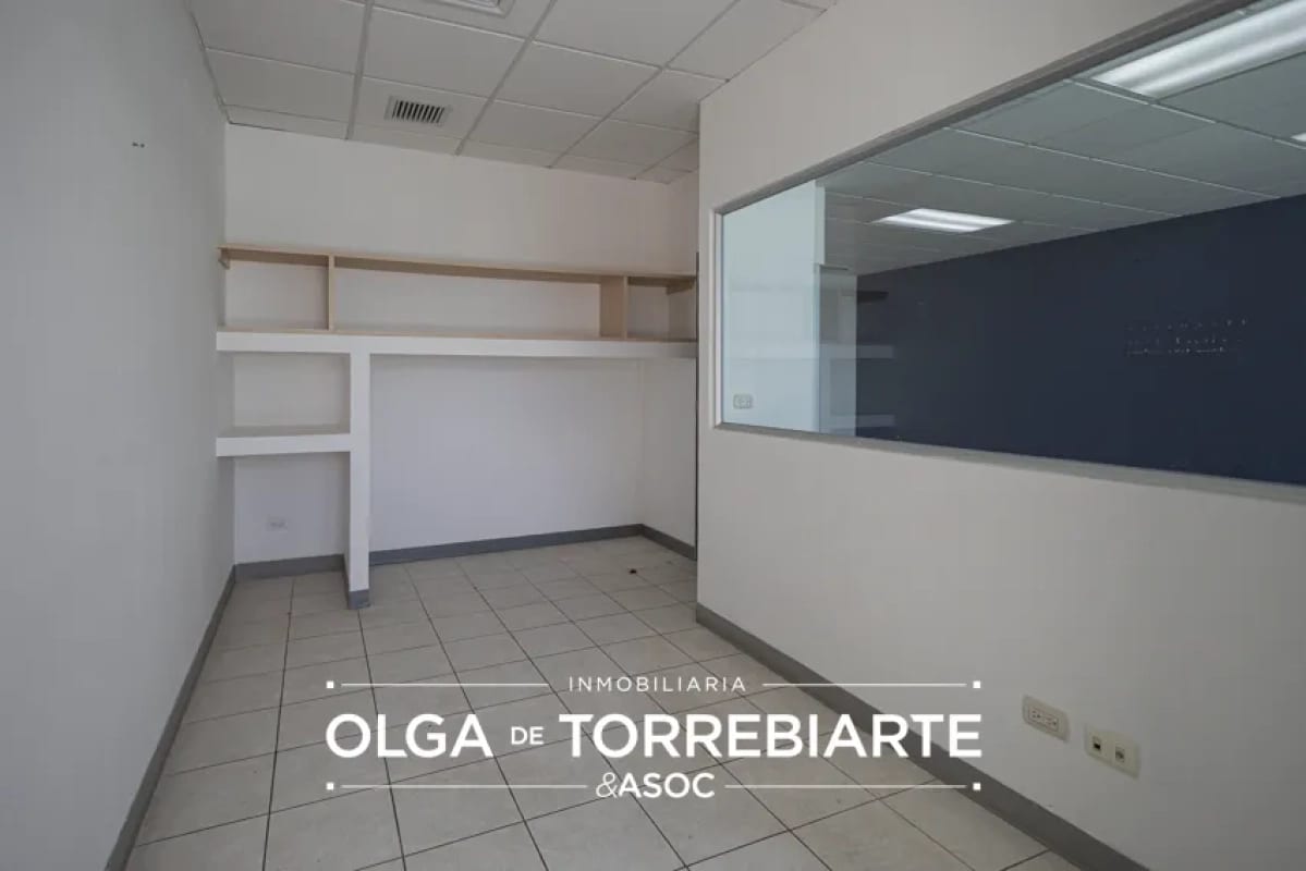 Oficina en Zona Pradera, Zona 10 — foto 3 de 10