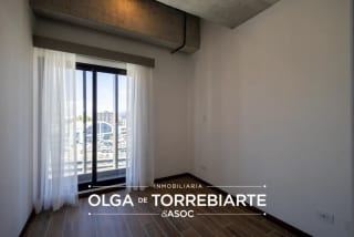 Apartamento en renta Edificio Séptimo, zona 4 — miniatura 4 de 5