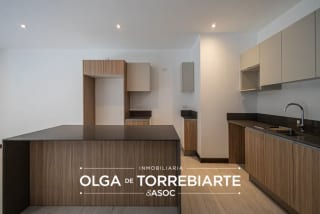 Apartamento en Spazio, Zona 15 — miniatura 2 de 17