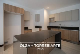 Apartamento en Spazio, Zona 15 — miniatura 3 de 17