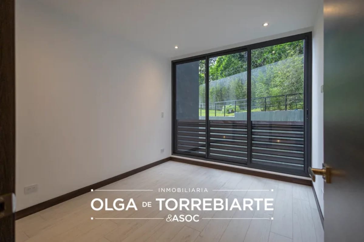 Apartamento en Spazio, Zona 15 — foto 9 de 17