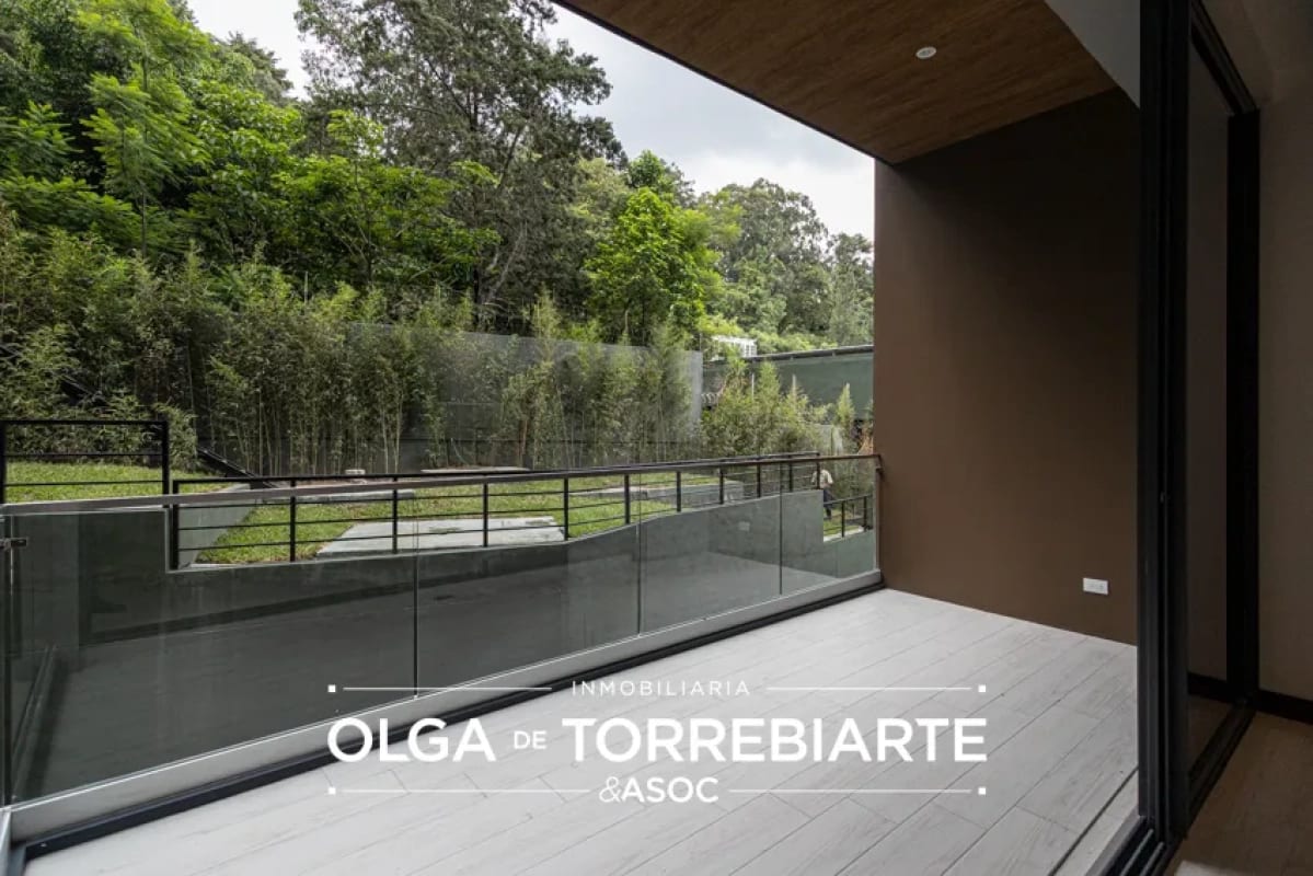 Apartamento en Spazio, Zona 15 — foto 14 de 17
