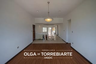 Casa en La Foresta — miniatura 2 de 17