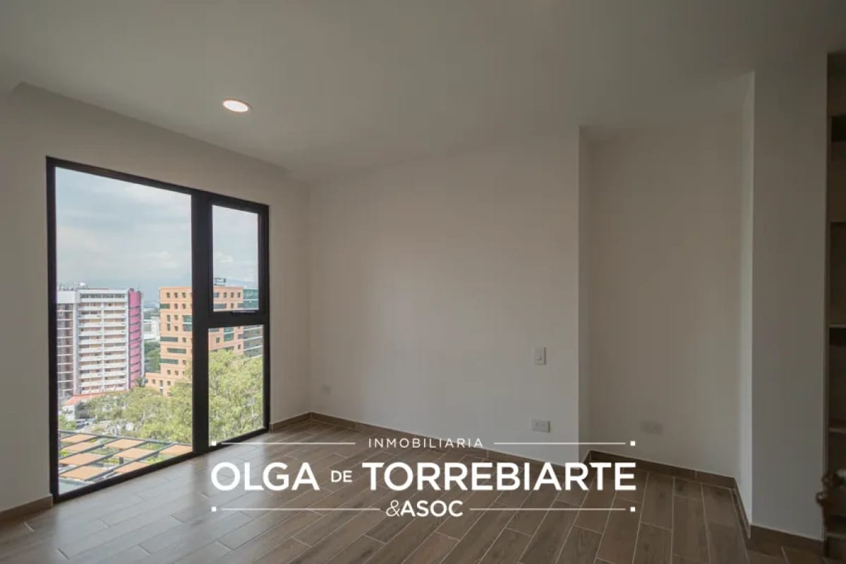 Apartamento en Parque 14, Zona 14 — foto 7 de 11
