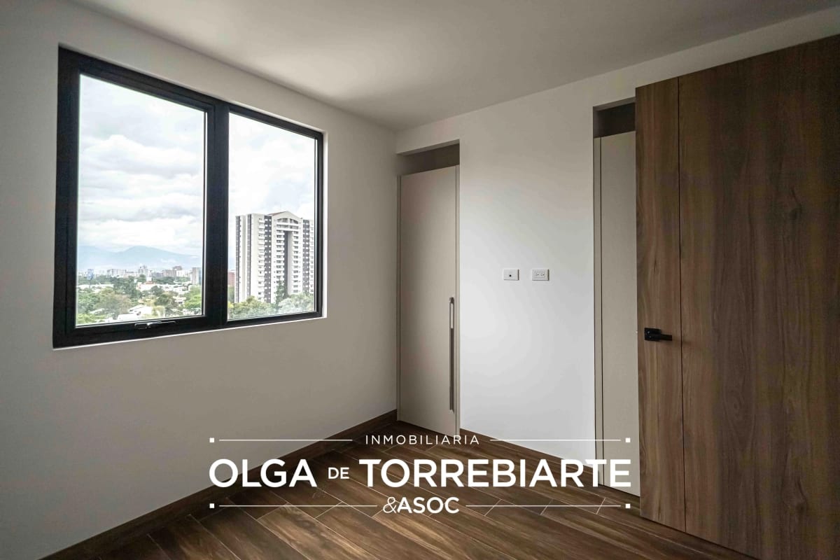 Apartamento en Edificio Vila 15, zona 15 — foto 3 de 5