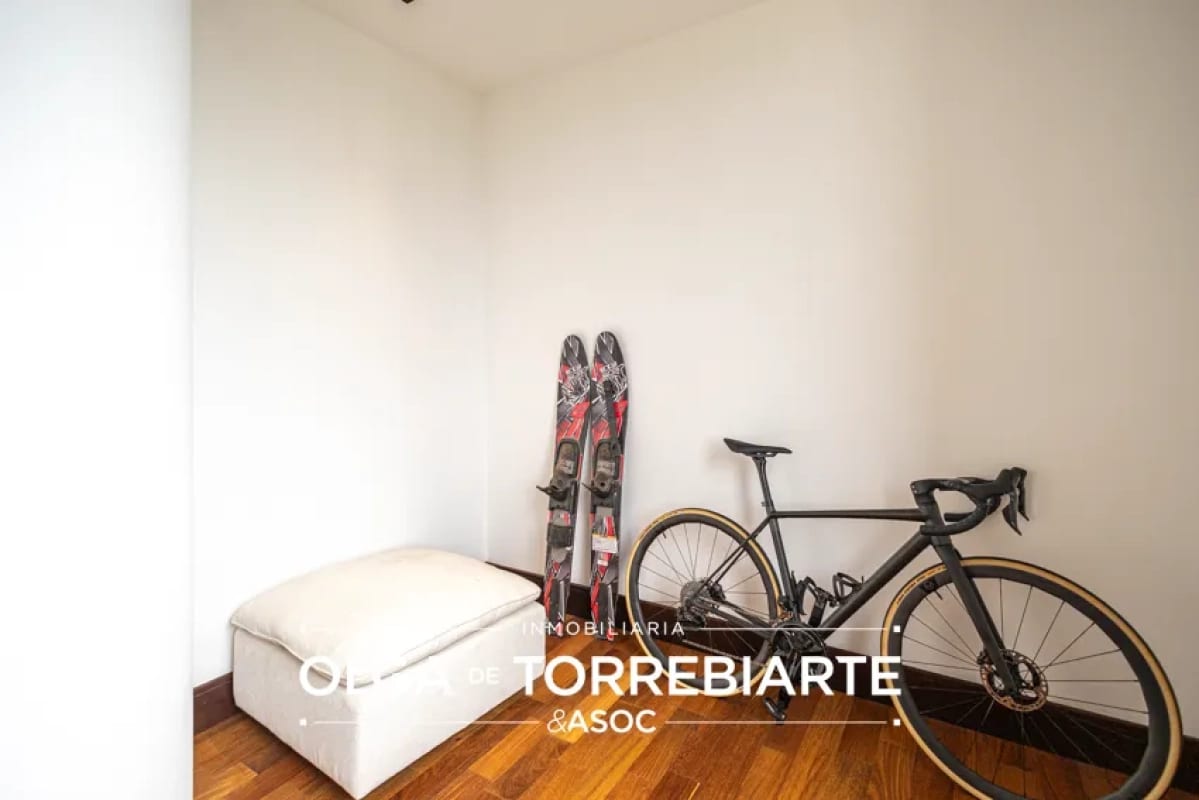 Apartamento en Edificio Laurel, Zona 15 — foto 8 de 17