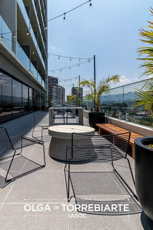 Apartamento en Elemento, Zona 13 — foto 4 de 15