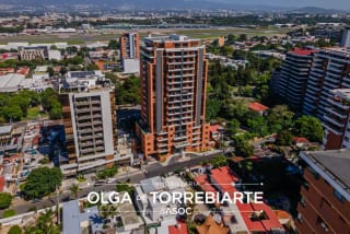 Apartamento en Vistana, zona 14 — miniatura 1 de 14