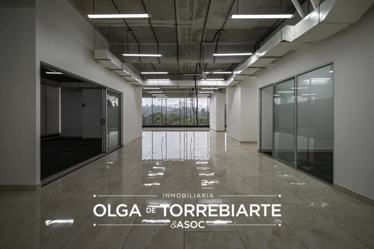 Oficina en Centro de Negocios Spazio, Zona 15 — foto 11 de 13