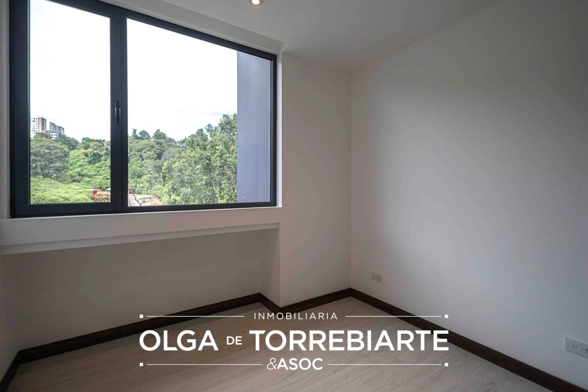 Apartamento en Spazio, Zona 15 — foto 8 de 17