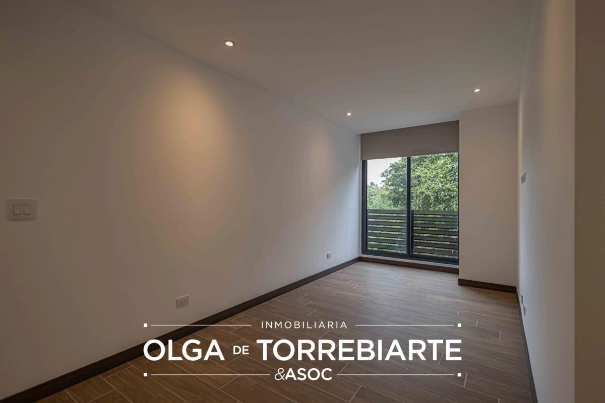 Apartamento en Spazio, Zona 15 — foto 9 de 17