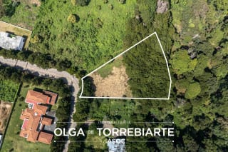 Terreno en Casa y Campo — miniatura 1 de 3