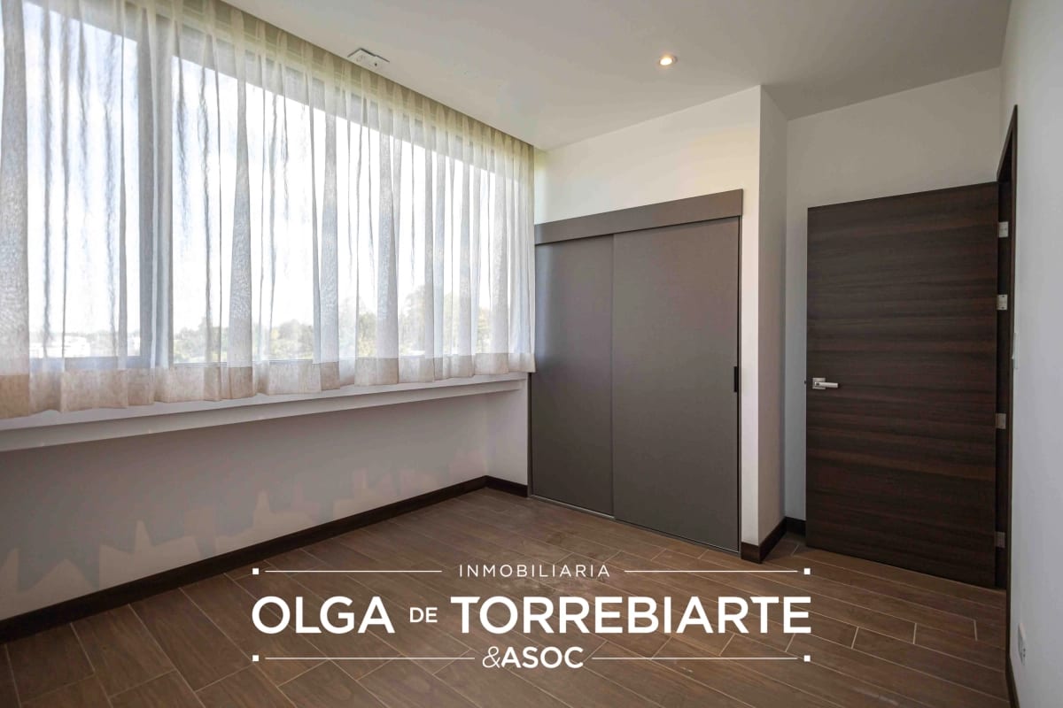 Apartamento en Spazio, Zona 15 — foto 12 de 16