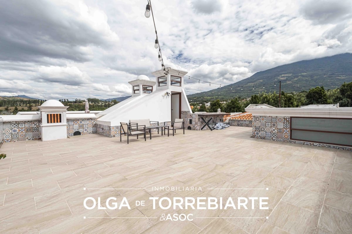 Casa en Hacienda del Comendador III, KM. 52.5 de la carretera a San Miguel Dueñas, San Miguel Dueñas, Sacatepéquez — foto 2 de 17