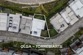 Casa en Santuaria Muxbal, Condominio Jacarandas — miniatura 1 de 14