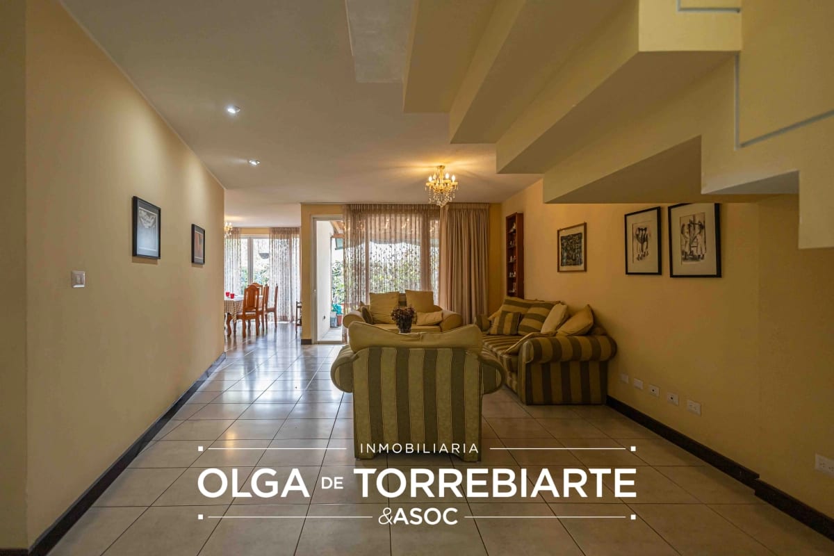 Casa en Campos de San Isidro, Zona 16 — foto 13 de 17