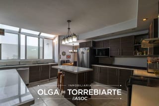 Casa en Campos de San Isidro, Zona 16 — miniatura 9 de 17