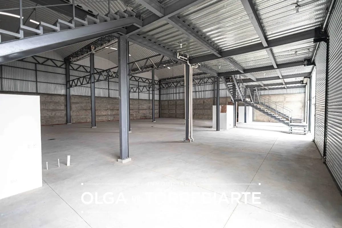 Ofibodega en Villa Nueva — foto 6 de 12