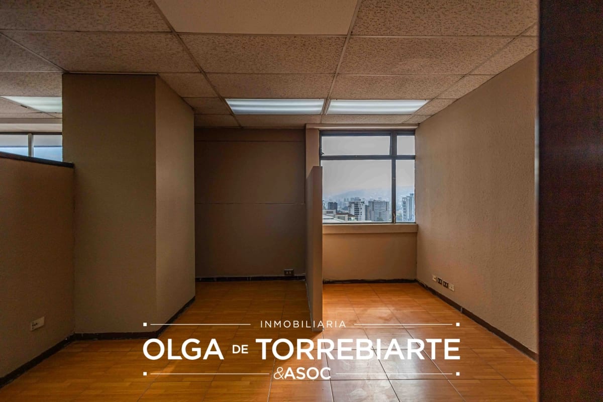 Oficina en Reforma Montufar, Zona 10 — foto 17 de 17