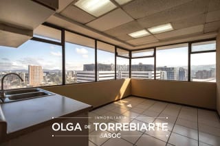 Oficina en Reforma Montufar, Zona 10 — miniatura 10 de 17