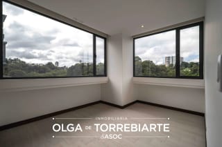 Apartamento en Spazio, Zona 15 — miniatura 8 de 15