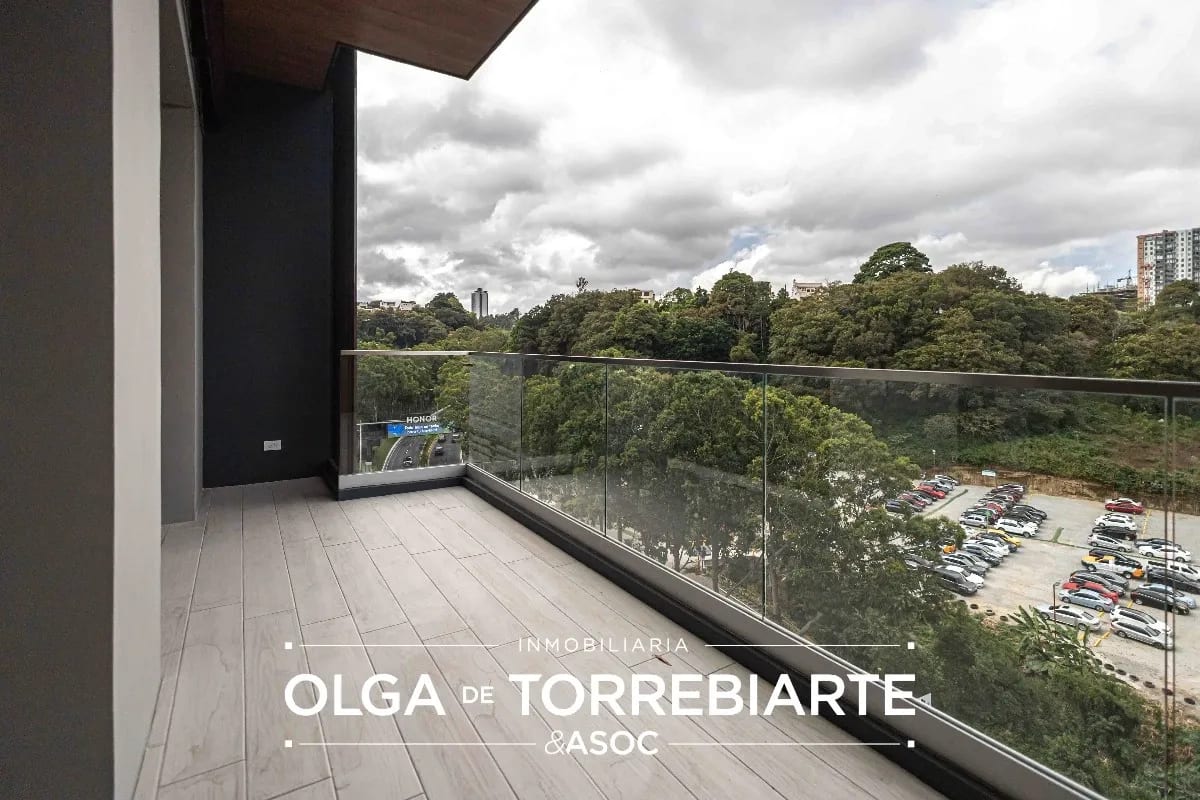 Apartamento en Spazio, Zona 15 — foto 10 de 15