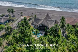 Casa frente al mar, Iztapa, Escuintla — miniatura 1 de 17