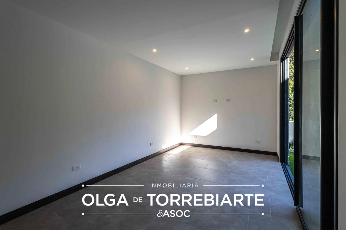 Casa en Arama, Santa Catarina Pinula — foto 3 de 17